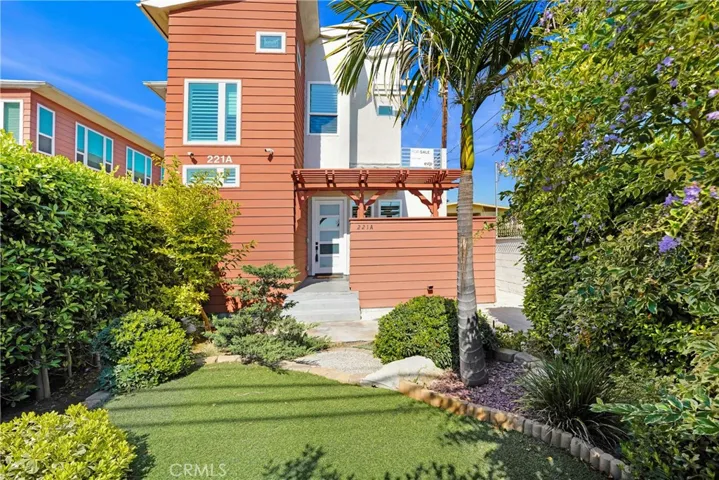 221 S New A, Monterey Park, California 91755