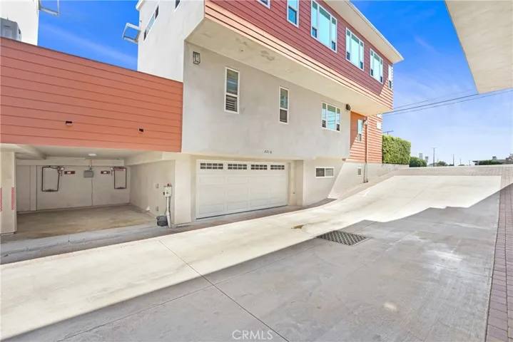 221 S New A, Monterey Park, California 91755