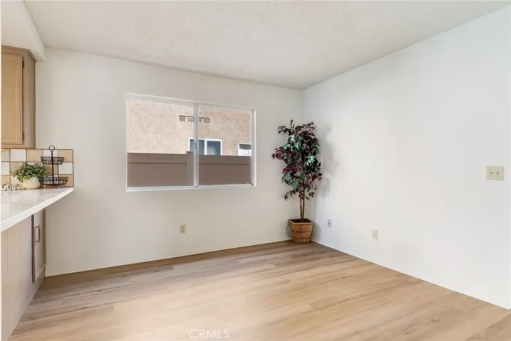 3682 N Pole, Riverside, California 92503