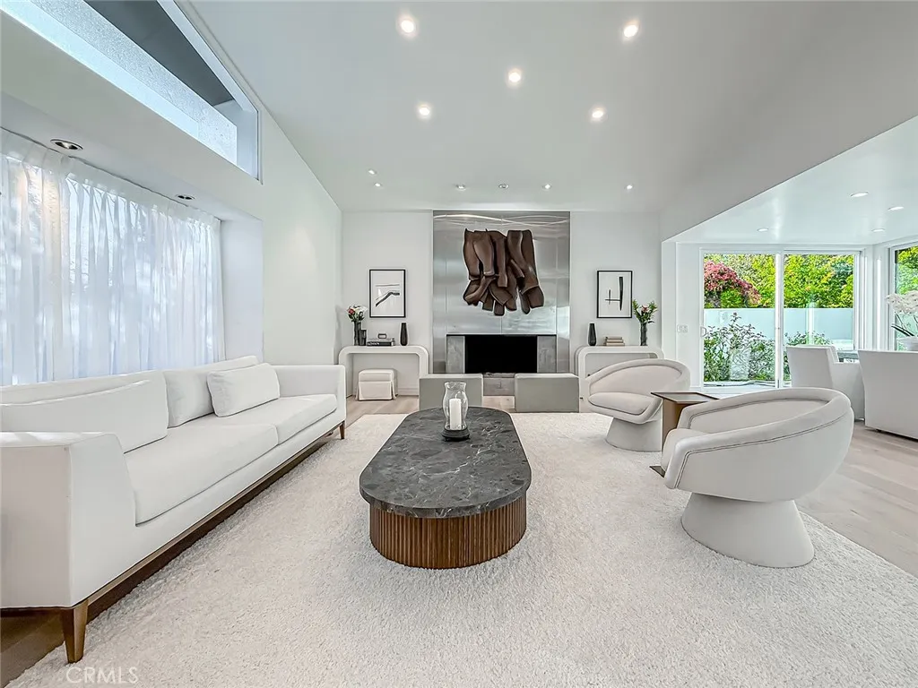 4266 Louise Avenue, Encino, California 91316 — photo 5