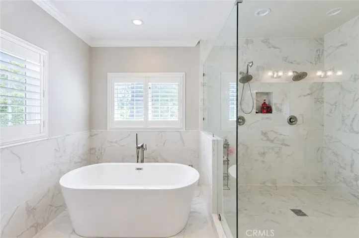 Master bath room.