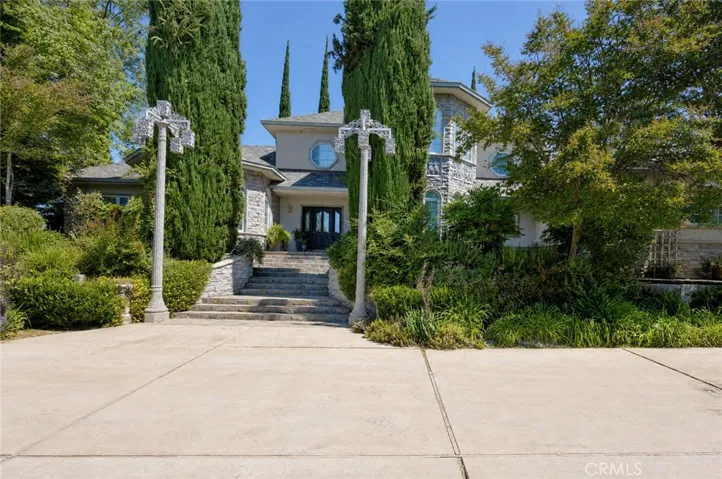 Welcome to Personal Oasis. 3136 E.S. Bear Creek