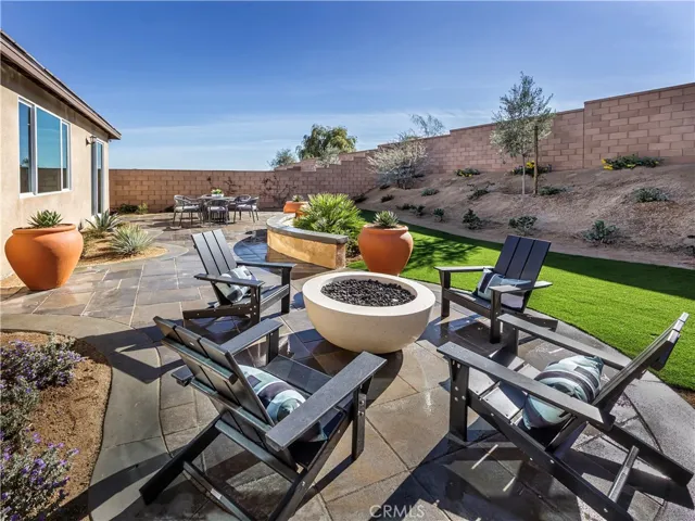 Photo is not of the actual home, but is an inspirational photo of builder’s model home and may depict options, furnishings, and/or decorator features that are not included