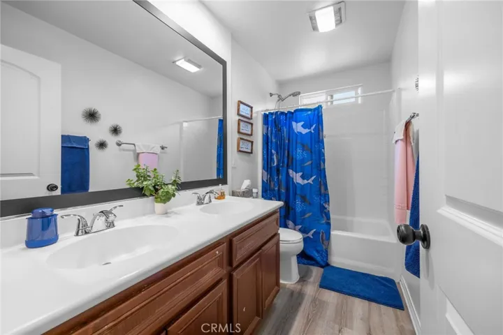 14554 Rochester, Chino, California 91710
