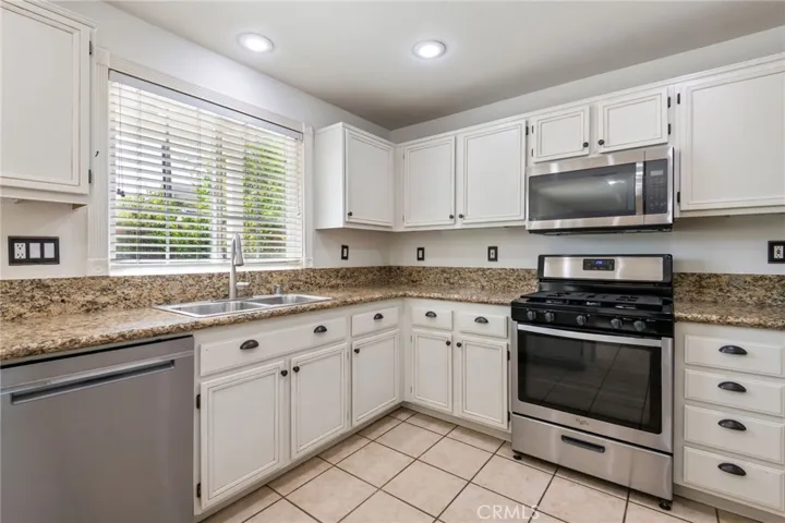 42075 Dunes Court, Temecula, California 92591