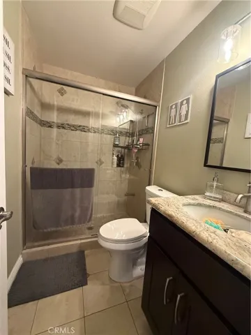 Upstairs Bathroom