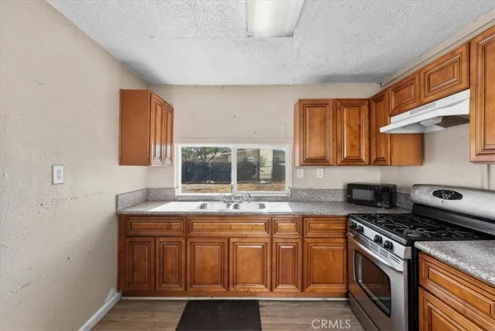 893 E 5th, Beaumont, California 92223