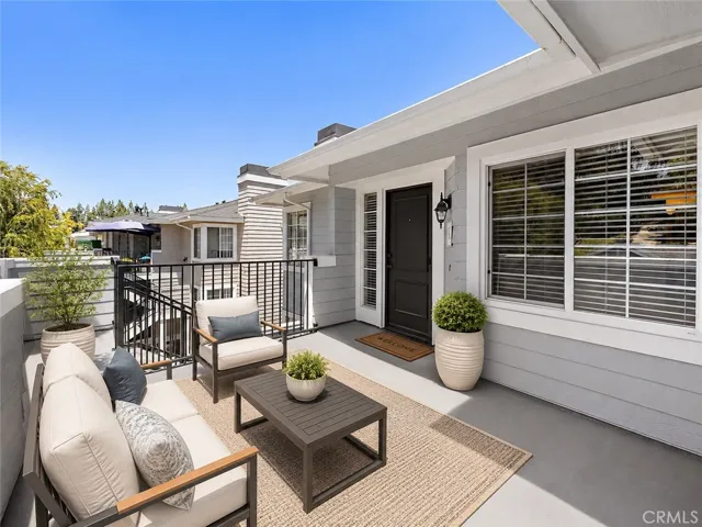 Virtual image of the balcony