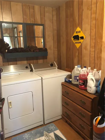 LAUNDRY