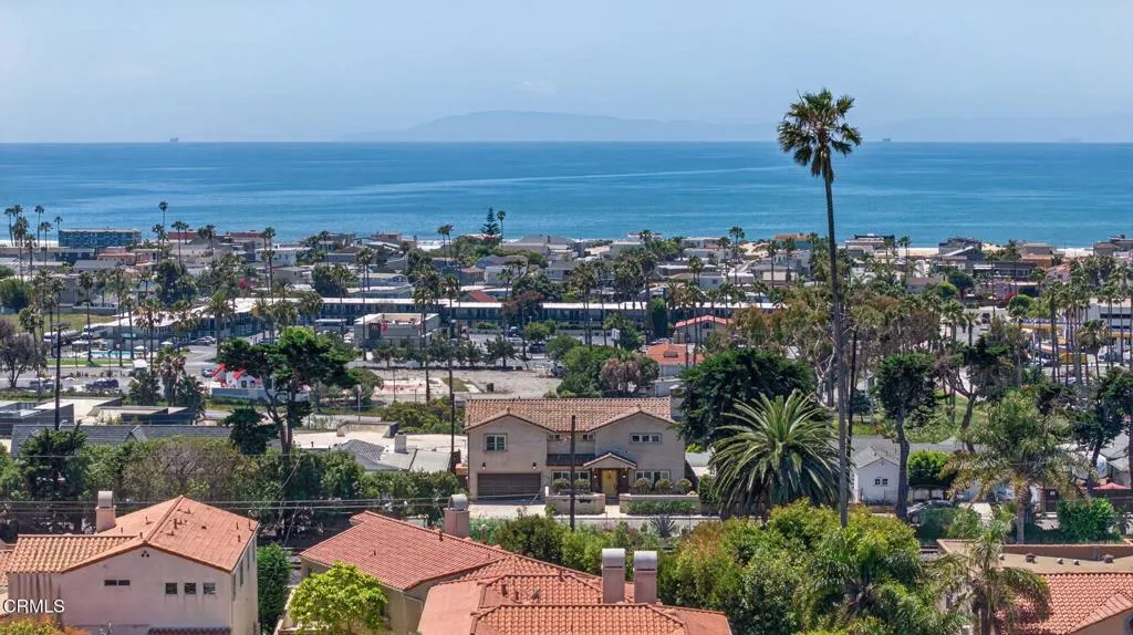 89-web-or-mls-UpmarketMedia-2180Vis-aer-