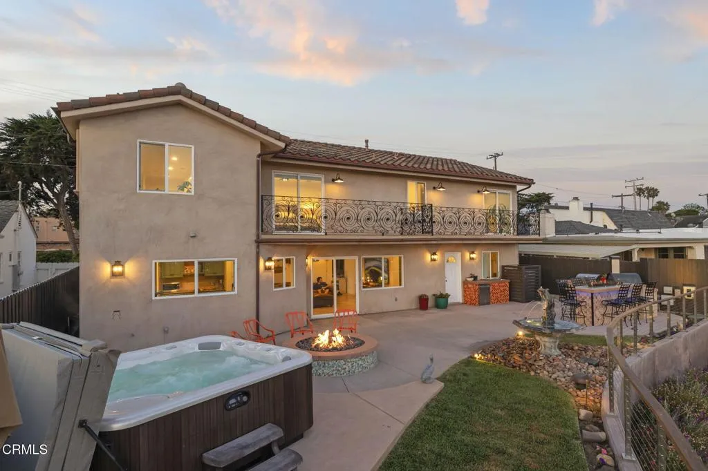 4-web-or-mls-UpmarketMedia-2180Vis-twi-0
