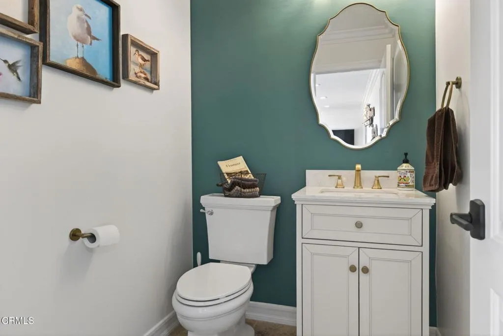 68-web-or-mls-UpmarketMedia-2180Vis-001