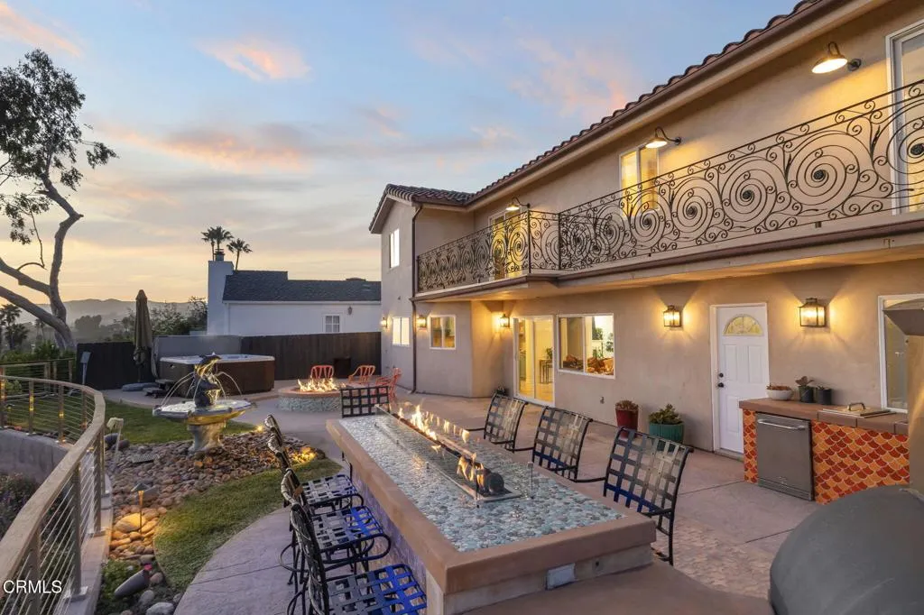 7-web-or-mls-UpmarketMedia-2180Vis-twi-0