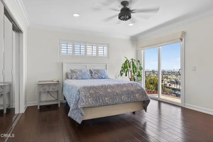 53-web-or-mls-UpmarketMedia-2180Vis-136