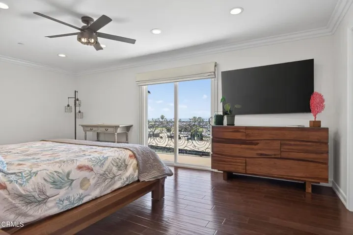 43-web-or-mls-UpmarketMedia-2180Vis-175