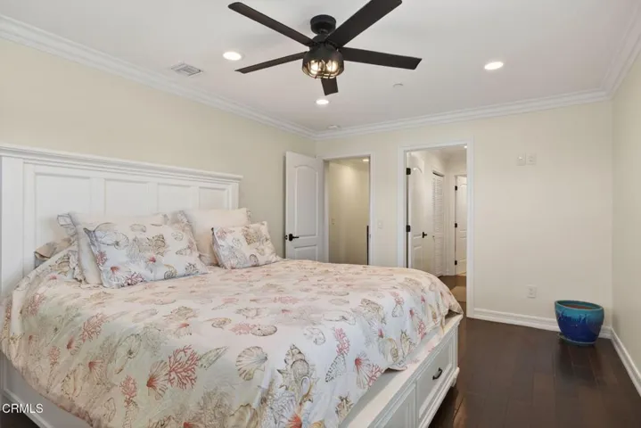 64-web-or-mls-UpmarketMedia-2180Vis-226