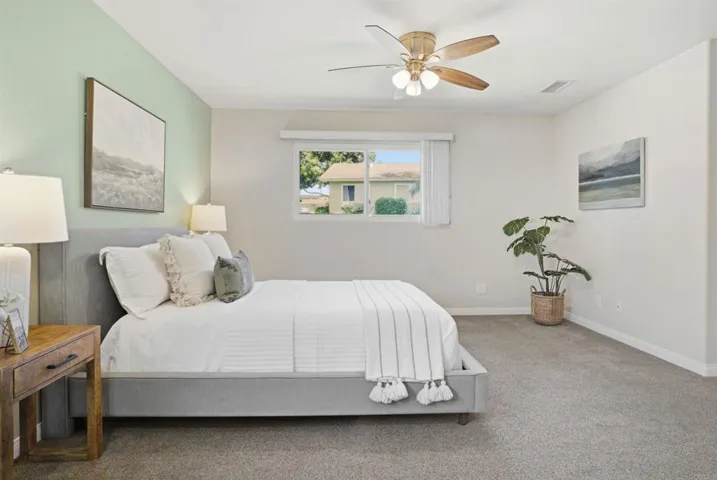6064 Erlanger, San Diego, California 92122