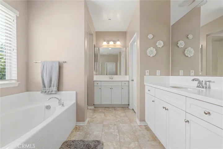 29705 Far Shore, Menifee, California 92585