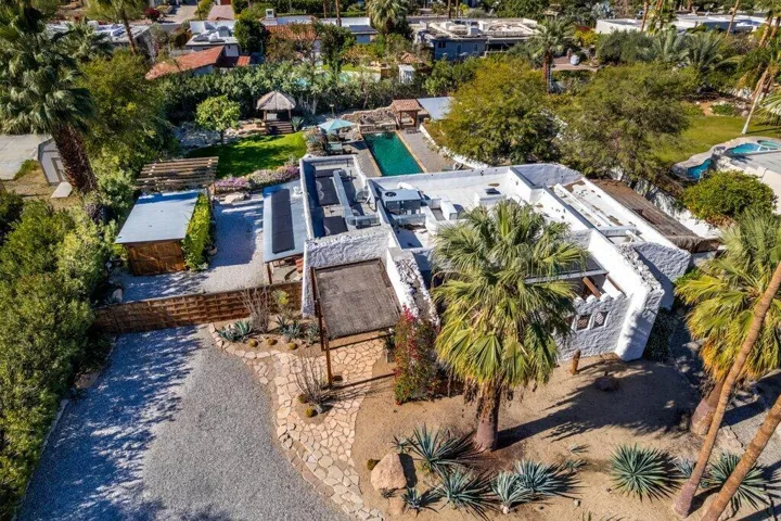 SA - 36.jpg-drone full yard from entry
