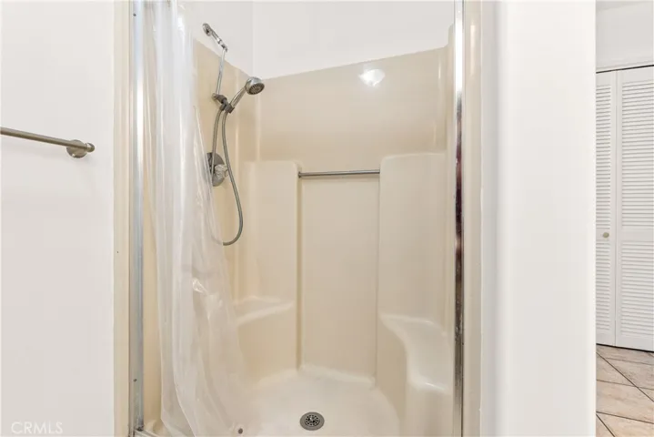 Full bathroom in mother in law suite