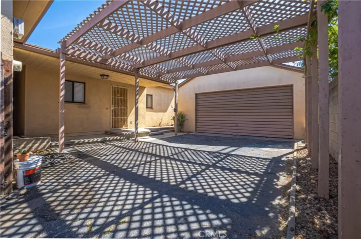garage