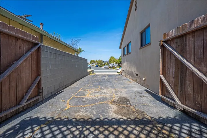 Another view drive way