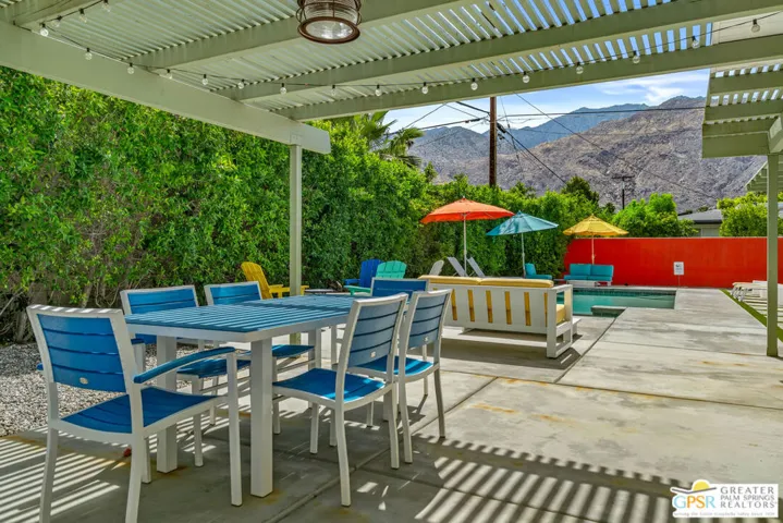 1327 E San Lucas Road, Palm Springs, California 92264