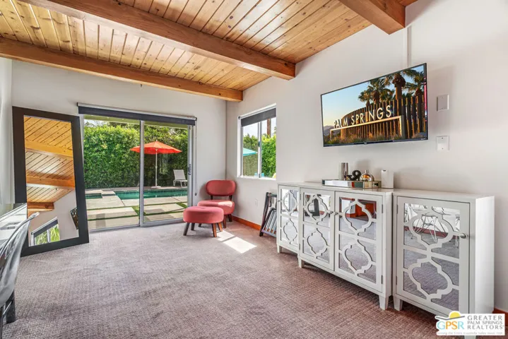 1327 E San Lucas Road, Palm Springs, California 92264