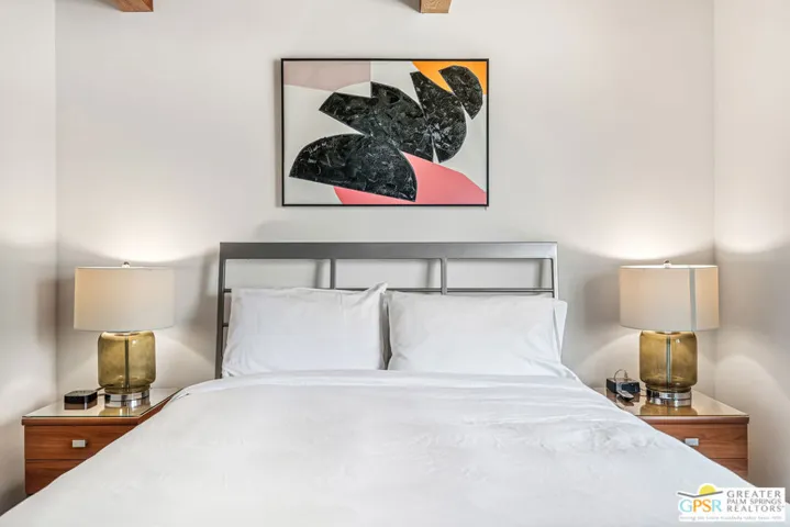 1327 E San Lucas Road, Palm Springs, California 92264