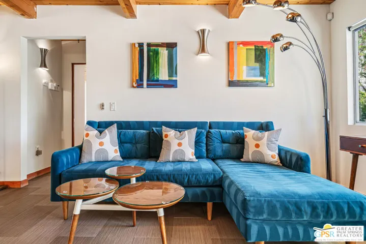1327 E San Lucas Road, Palm Springs, California 92264