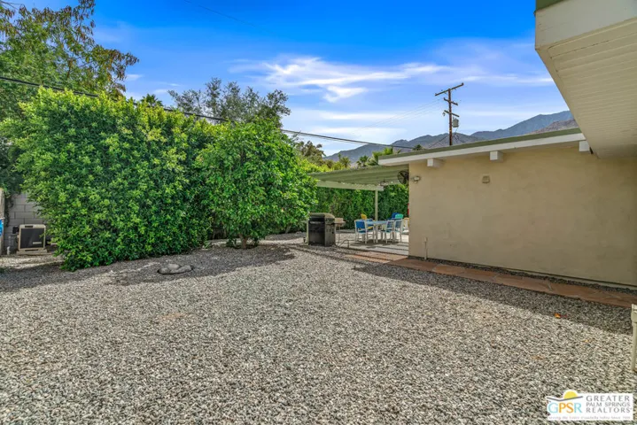 1327 E San Lucas Road, Palm Springs, California 92264