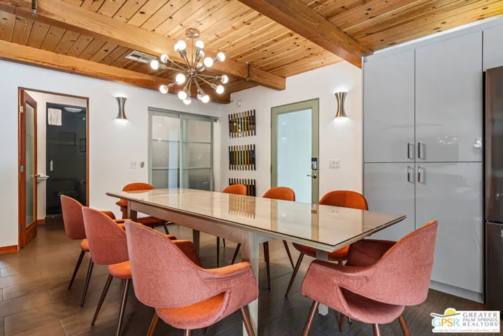 1327 E San Lucas Road, Palm Springs, California 92264