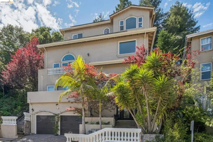 6929 Bristol Dr, Berkeley, California 94705