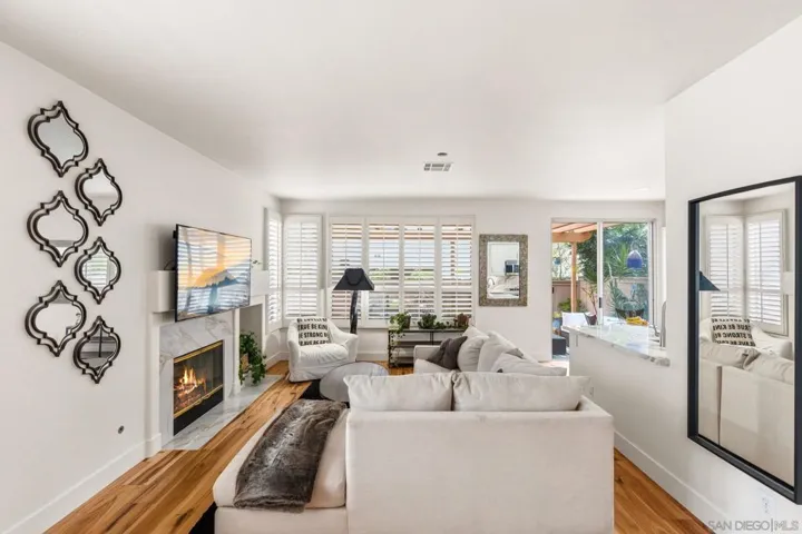 Den/Family/Great Room