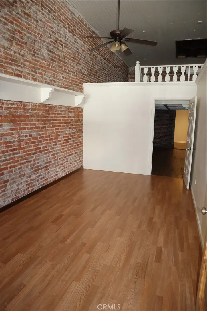Office 1