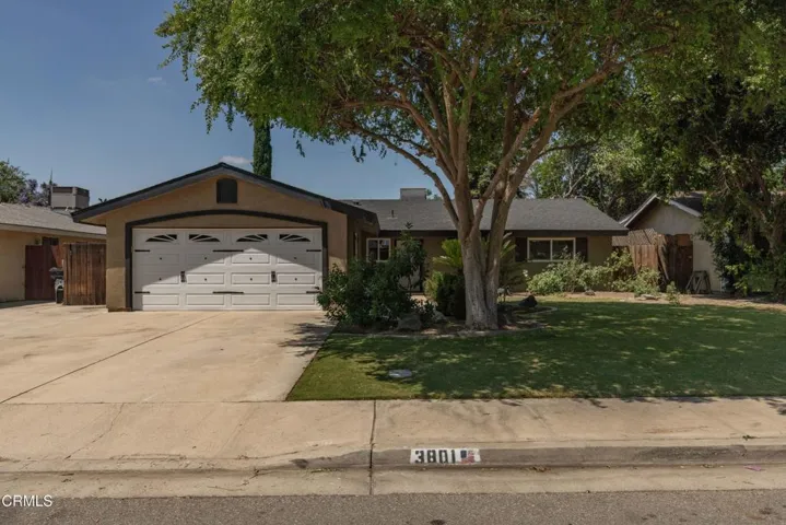 07_front_exterior_6
