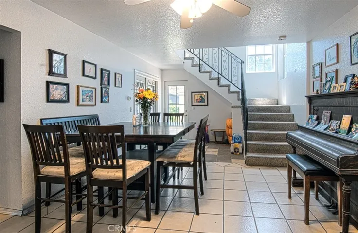 2094 Orange Avenue, Costa Mesa, California 92627