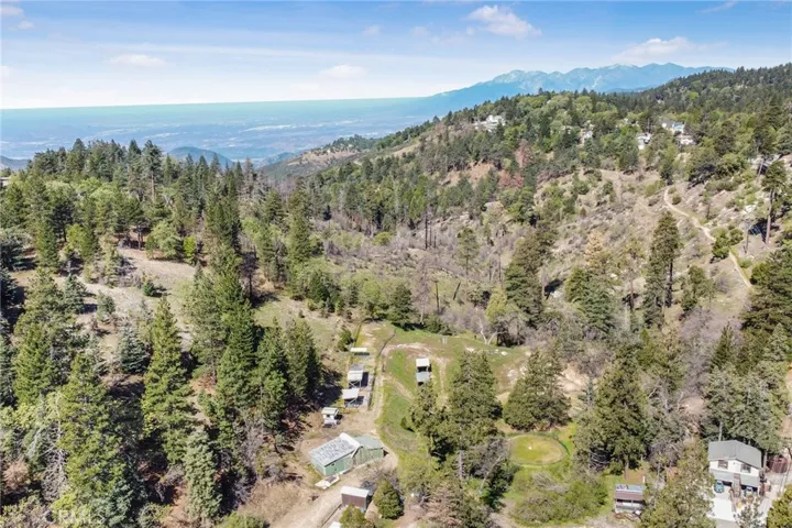 32455 Highway 18 13, Running Springs, California 92382