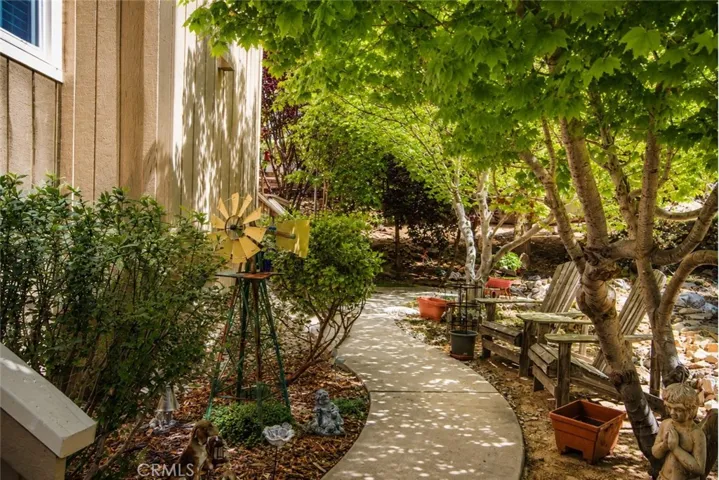 791 Arth, Crestline, California 92325