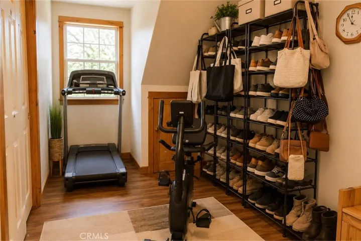 791 Arth, Crestline, California 92325