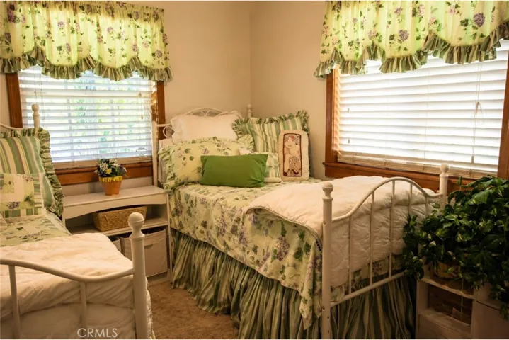 791 Arth, Crestline, California 92325