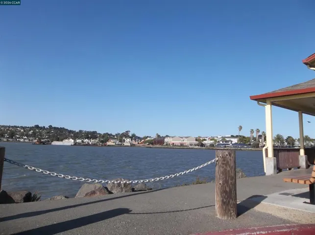 1892 London Dr, Benicia, California 94510