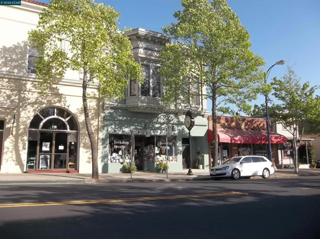 1892 London Dr, Benicia, California 94510