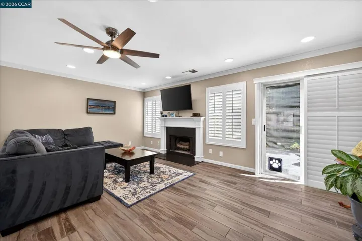 1892 London Dr, Benicia, California 94510