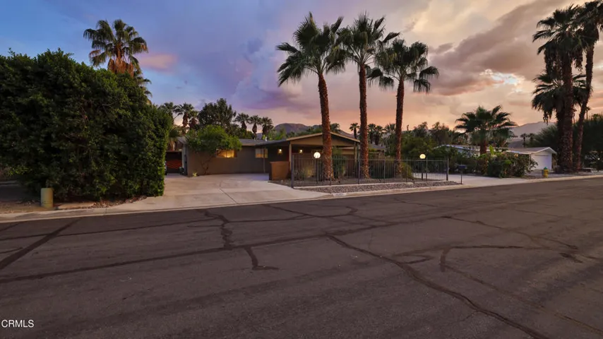 70121SunValleyDr-57