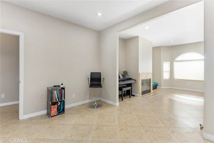 10755 Geronimo, Bloomington, California 92316