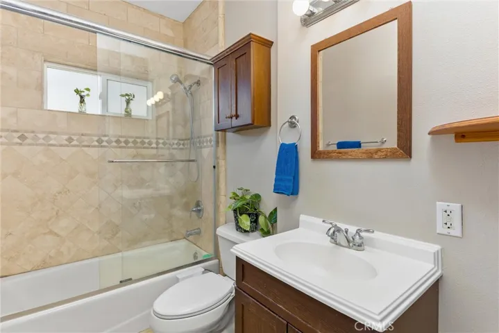 10755 Geronimo, Bloomington, California 92316