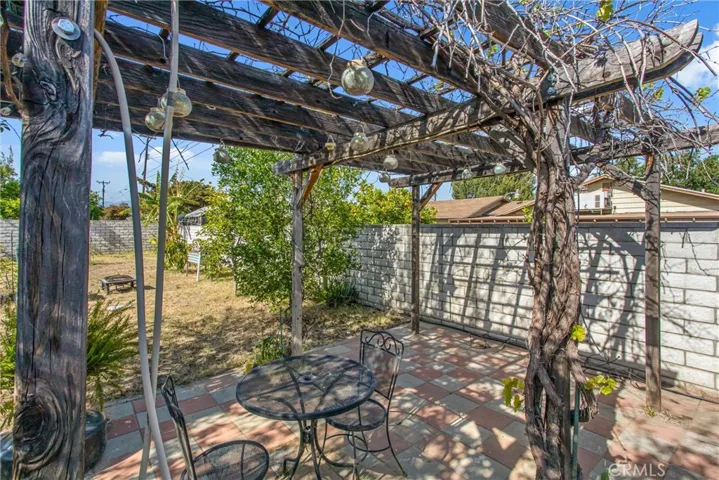 10755 Geronimo, Bloomington, California 92316