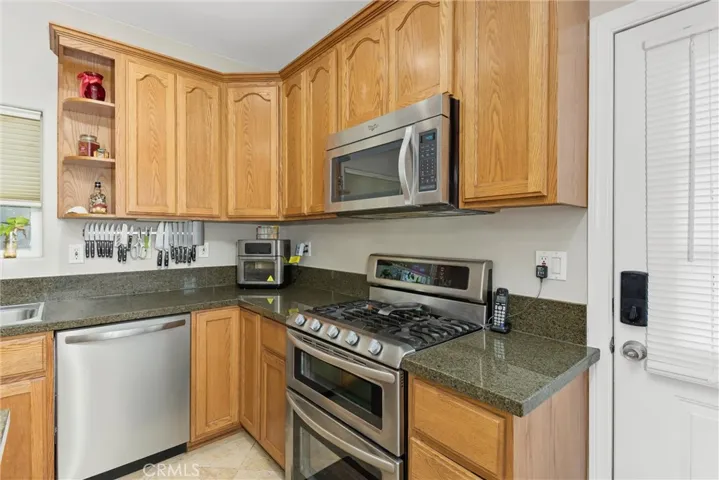 10755 Geronimo, Bloomington, California 92316
