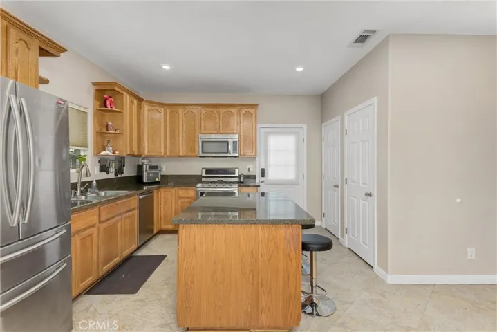 10755 Geronimo, Bloomington, California 92316